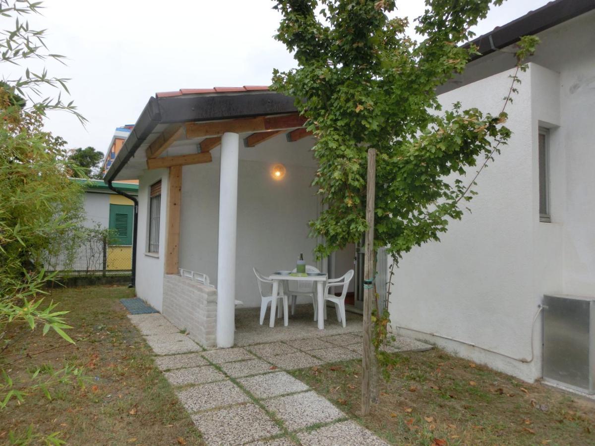 Villa Maila Bibione Exterior foto